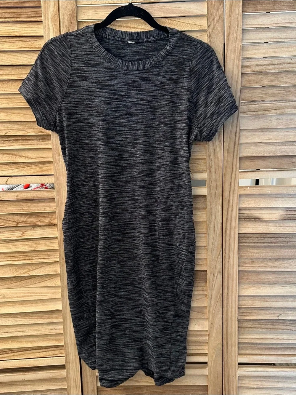 Lululemon &Go Where-To Dress – Heathered Black | Size 8